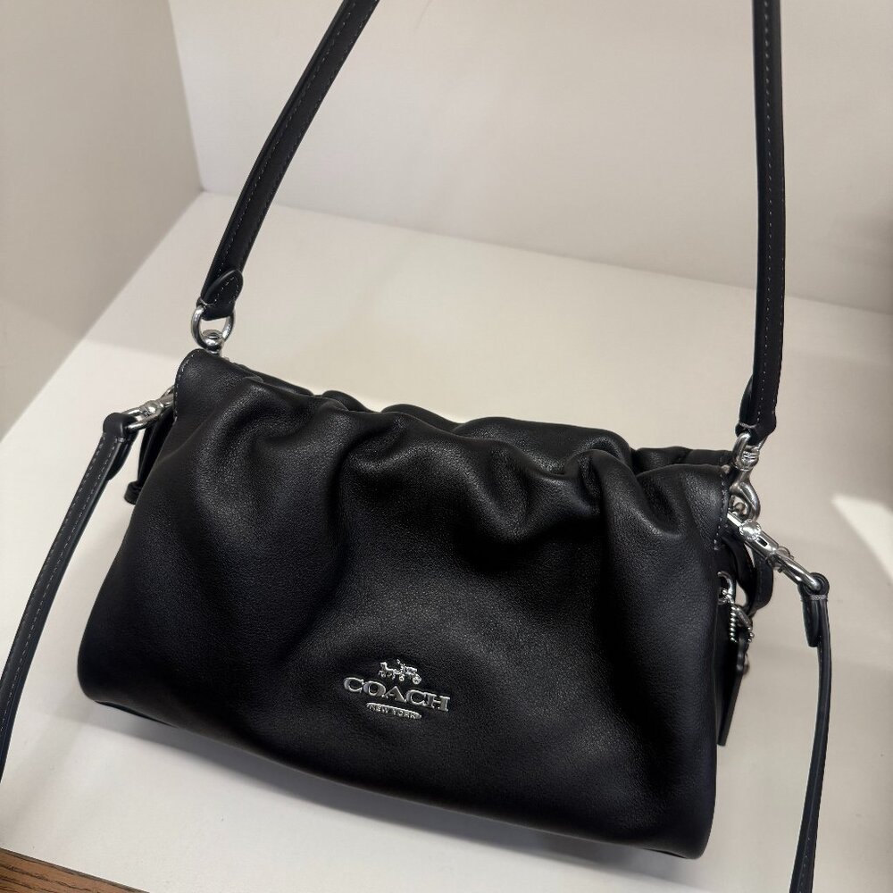 coach Faye Shoulder Bag With Ruching cv529
